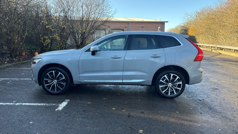Volvo XC60 2.0 B5P Ultra Dark 5dr AWD Geartronic Petrol Estate